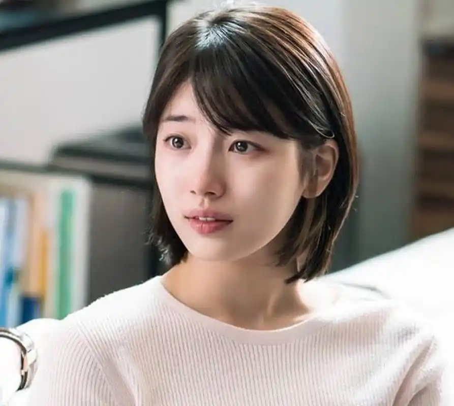 头发细软少,远离一刀切和长卷发!推荐这两款发型,显发量更气质