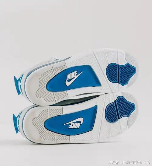 时隔12年回归白蓝aj4货量到底多少这次要破纪录了