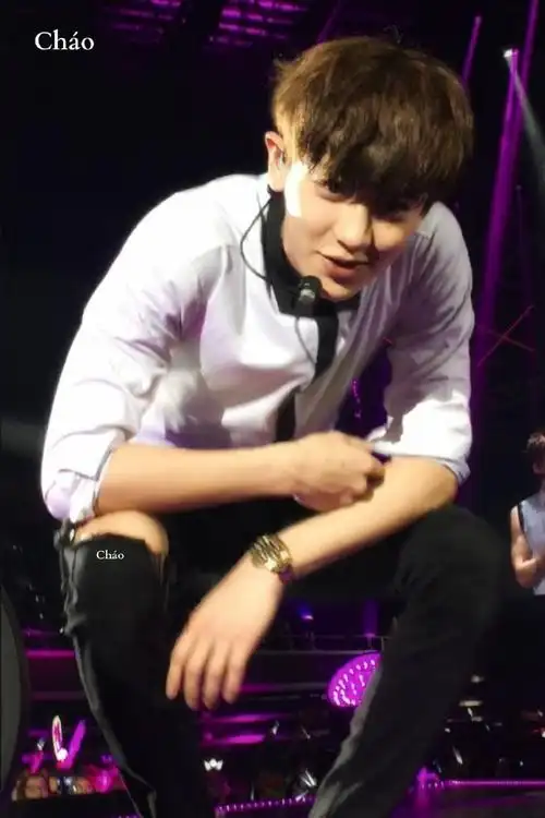 exo超话#朴灿烈生图#生图也太好看了吧西西就是生图小王子