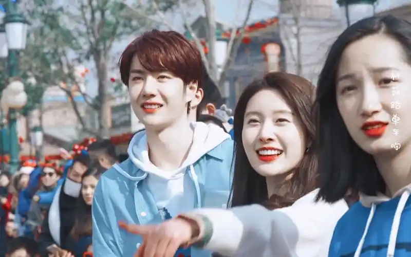 【一笑倾城|王一博】和季向空开启甜甜的恋爱吧