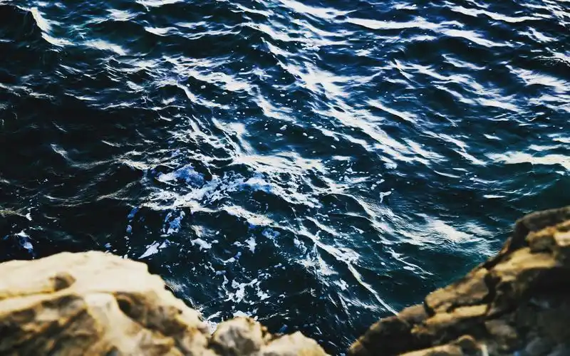 壁纸 海浪,石头 2880x1800 hd 高清壁纸, 图片, 照片