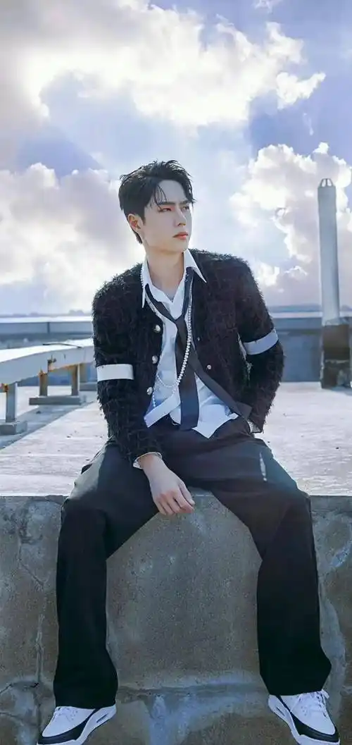 王一博的颜值感觉太禁欲系了!世俗与我无关的样子!_演技_气质_要求