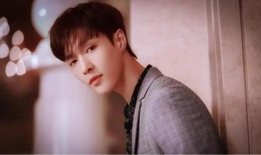 《向往5》官宣,播出时间让人激动网友:太想看开拖拉机的张艺兴了