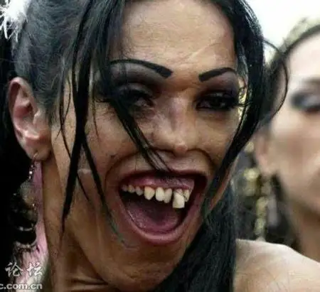 找丑女图片做扣扣头像,谁有,给我发.