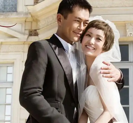 古天乐7年前差点娶了她如今古仔已有丫丫38岁的她依旧单身