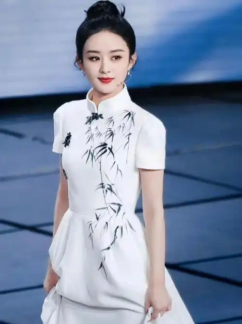 女明星和旗袍的适配度,第一眼看到谁?_高清图集_新浪网