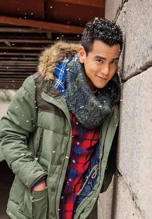 彭于晏的星途:从红到黑彭于晏是一位备受争议的艺人,他的颜值和身材