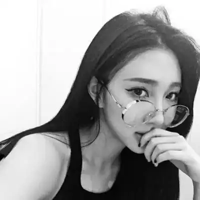 霸气超拽黑白女头像 精选社会女头像,女生头像图片-回车桌面