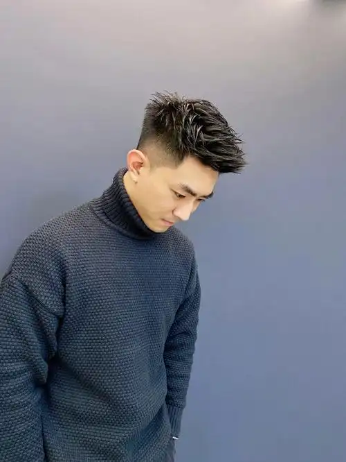 最火型男发型推荐飞机头系列