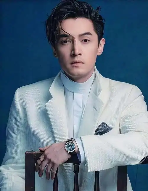 00胡歌图楼06胡歌各个阶段的颜值品鉴一直很帅以前的胡歌少年清俊