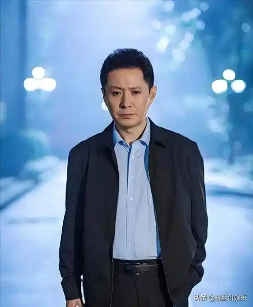 他被称为娱乐圈"最干净"的男演员,35岁娶娇妻,家庭事业双幸福