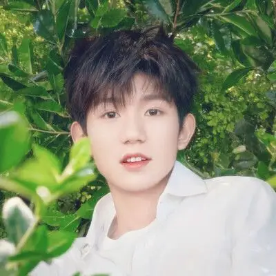 王源 头像
