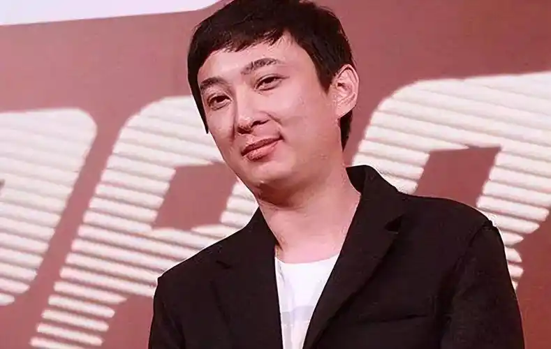 不知爹富王思聪