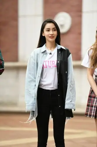 angelababy奔跑吧猫鼠大作战鼠王巧妙隐藏身份获胜利