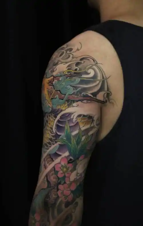 上海纹身由龙刺青作品花臂麒麟纹身