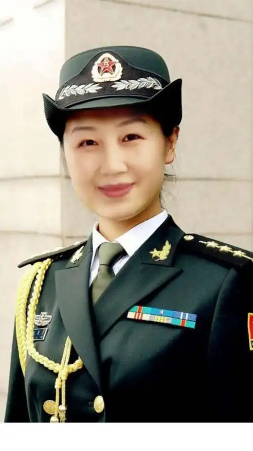 庆祝中国人民解放军建军九十三周年— 致敬最可爱的人 【军装照】