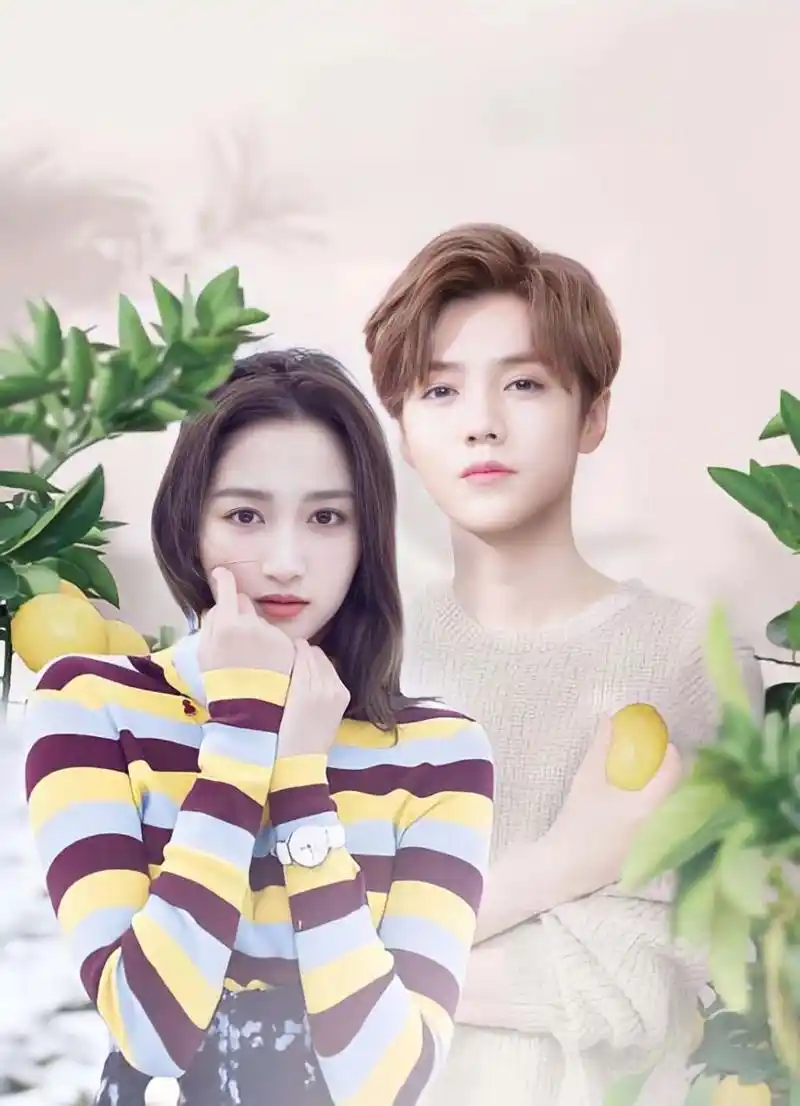 关晓彤中指戴戒指,疑似与鹿晗订婚  9月17日是关晓彤的生日,当天,鹿晗