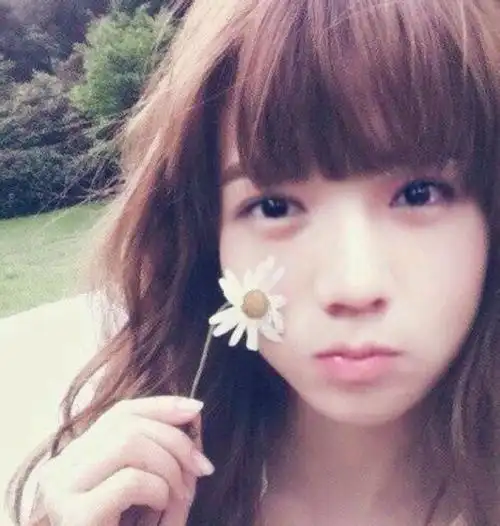 鹿晗 女装p图 (原图:zhengxiuyan)