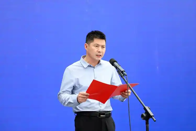 富源县举行中老铁路富源万象国际货运列车首发仪式