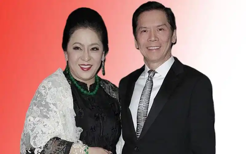 不再遮掩!看到向太年轻时的照片,才懂向华强钟爱她30年的原因