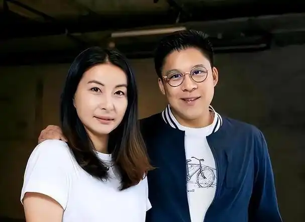 著名运动员郭晶晶:和婆婆一样嫁入豪门,如今过的怎么样了呢?