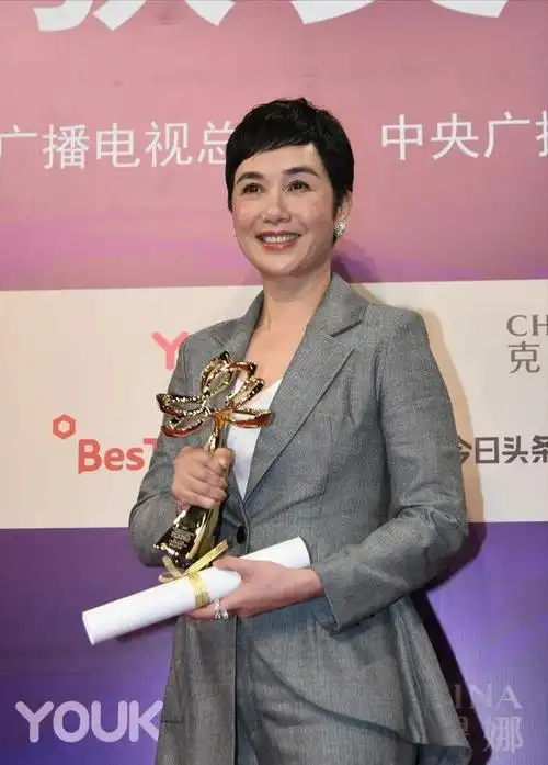 电视剧三大奖大满贯的10位演员:王志文34岁集齐,孙红雷一剧搞定