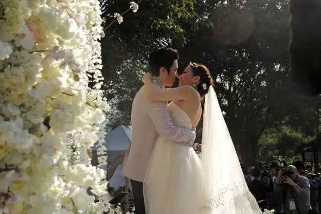 甄子丹小姨子汪圆圆23岁谈初恋27岁嫁入豪门做百亿儿媳