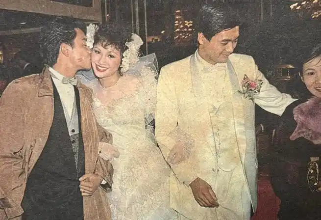 1983年2月13日,周润发,余安安婚宴.#张国荣#  (source:馬高 )