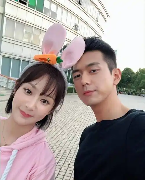 杨紫31岁生日晒美照,李现,刘涛等明星送祝福,长相思新造型发布_张一山