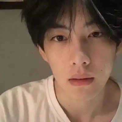 高冷超拽的文章,由美头网整理发布,男生头像频道提供更多与头像男生