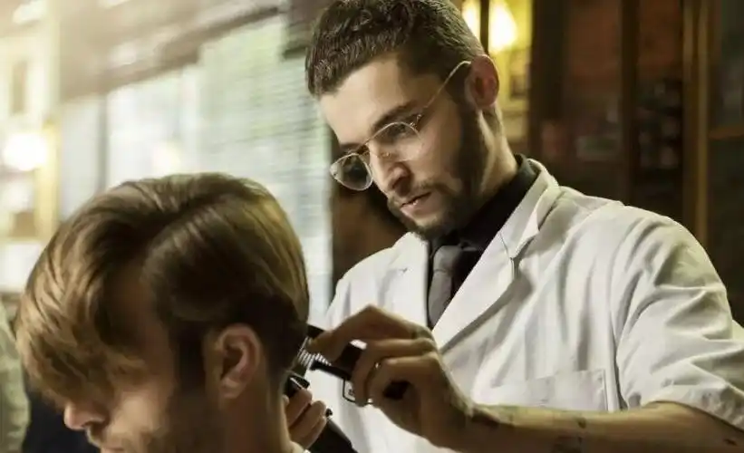 tony老师什么梗是干嘛的 为什么理发师都是tony老师