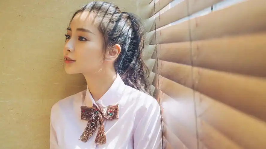 杨颖(angelababy)写真,高清图片,电脑桌面-壁纸族