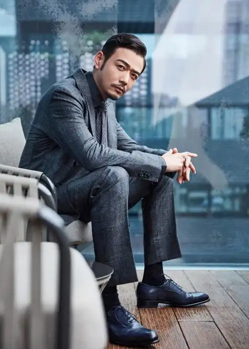 杨烁用"沉浸式"演技突破多种可能 做纯粹自我不断向前