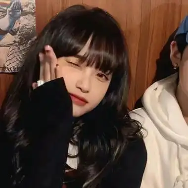 超甜恩情侣真人头像 情头甜死的那种真人_女生头像_美头网