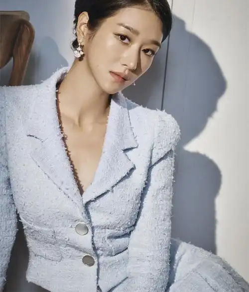 《虽然是精神病但没关系》金秀贤徐睿知"小脸cp",情侣写真公开