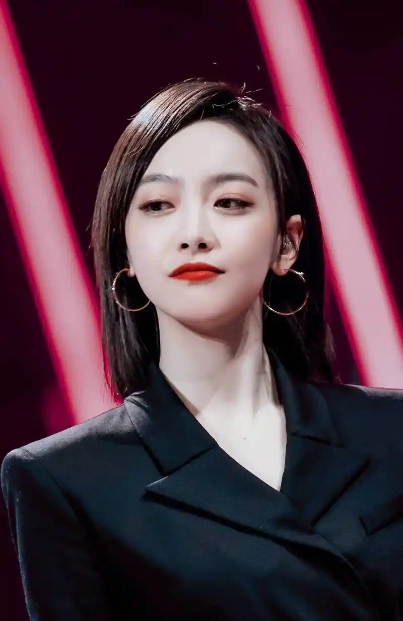 精美图集|宋茜美丽性感