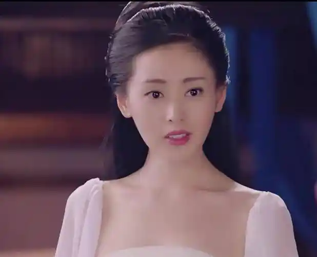 大美女张天爱爆出新恋情,希望她在新的一年里事业爱情双丰收_李子峰