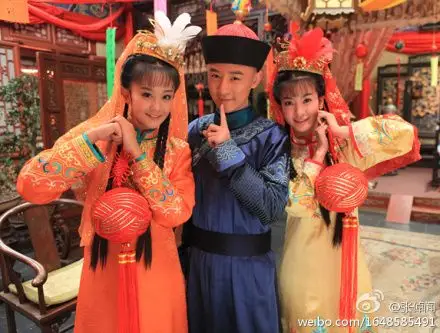 张倬闻微博照片