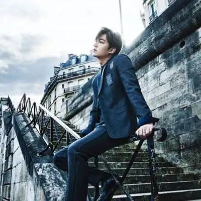 李敏镐头像高清图片