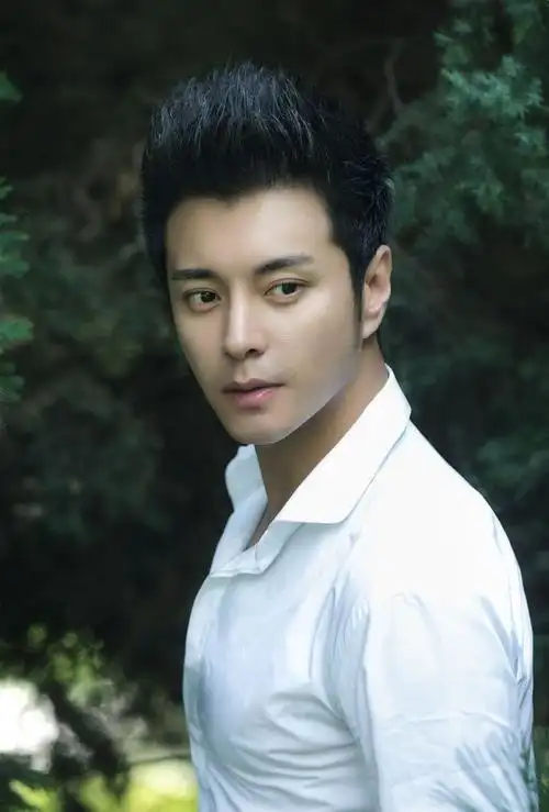 学院/305391" data-lemmaid="305391">中央戏剧学院 /a>99级表演系本