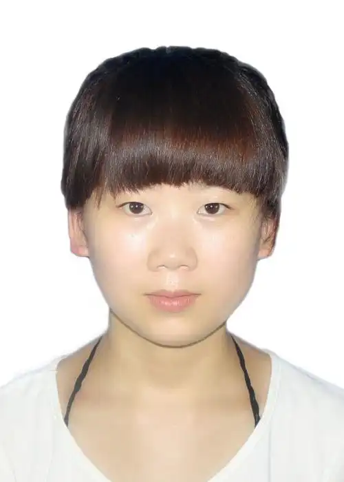 求大神把这张证件照蓝底给换成白底