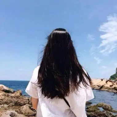 长发背影女神头像大全唯美女生在海边