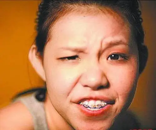 hold姐素颜照曝光坦言扮丑让自己精神错乱