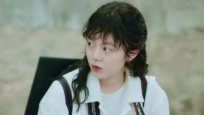 赵今麦生图#自修壁纸/善良美丽夏淼淼她不笨也不蠢从认识她第一天起她