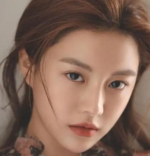 韩国高级脸模特成整容模板五官精致秒杀网红脸神仙颜值