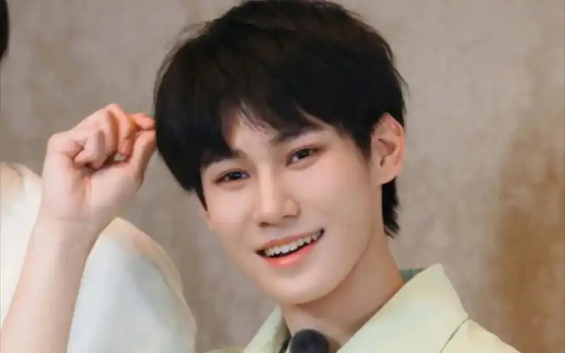 【张真源】这段他真的好软好可爱,谁懂,甜到我心里了!