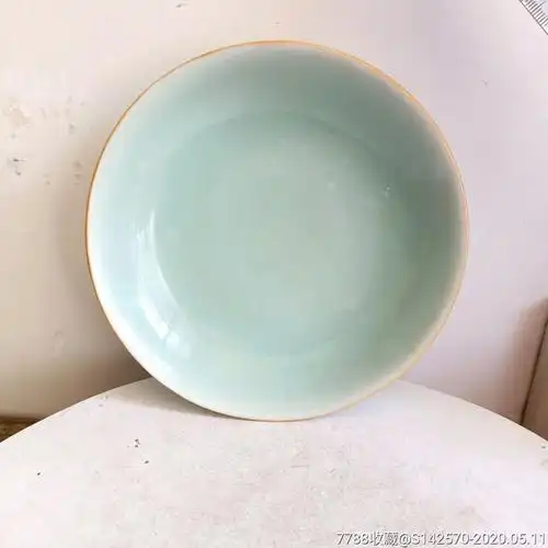 清代中期嘉庆豆青盘子全品如图保老保真