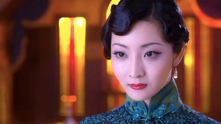 苑子艺:腿长身材好,又美又性感,这也太哇塞了吧!