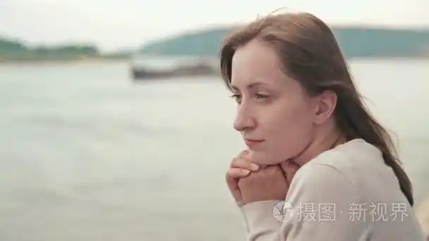 豪华衬板视频素材-豪华衬板实拍视频下载-第1页-摄图新视界视频库