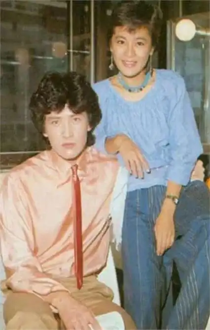 这一夜,63岁费翔秒了36岁朱一龙,才知道啥是身高带给男人的强悍